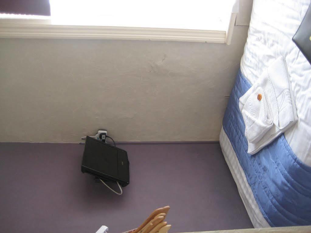 Bed and Breakfast The Dragonfly Blackpool Zewnętrze zdjęcie